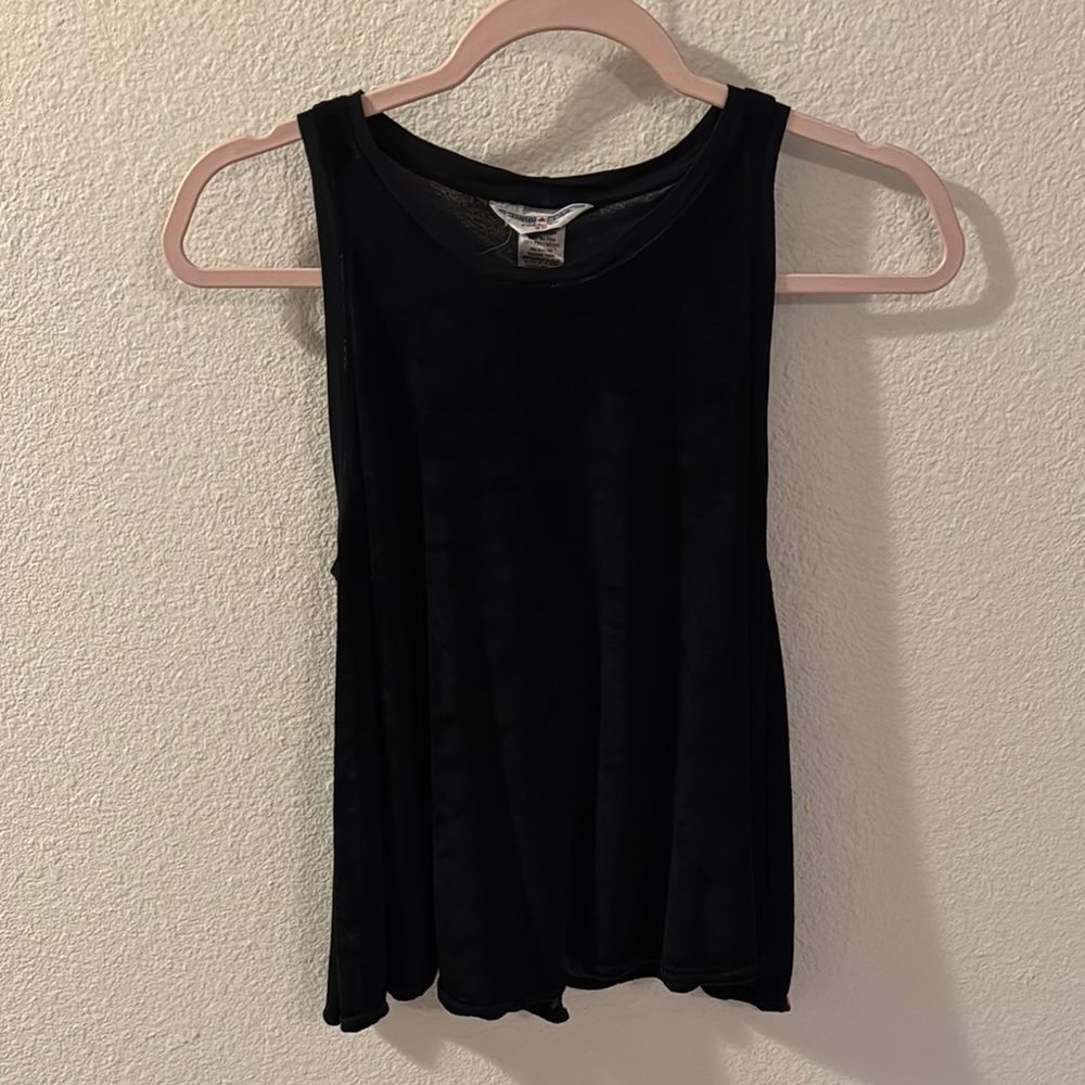 Black Sleeveless Open-Back Crushed Velvet Feel Women's Top